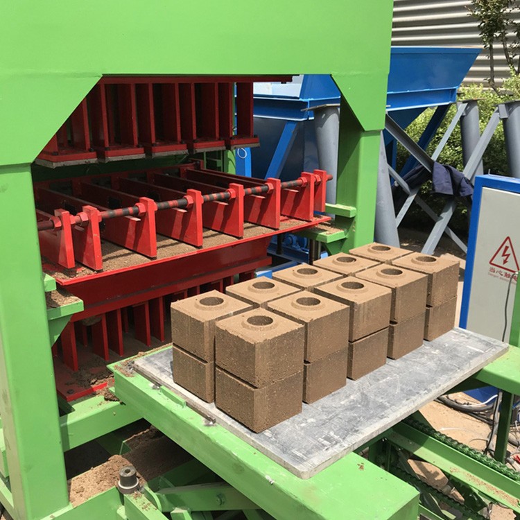 Fully Automatic Large Capacity Hydraulic Interlocking Brick Making Machine