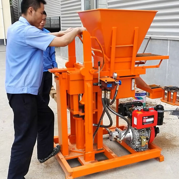 interlocking interlock soil earth brick making machine diesel model HBY2-15 from china(图5) interlocking interlock soil earth brick making machine diesel model HBY2-15 from china(图5)