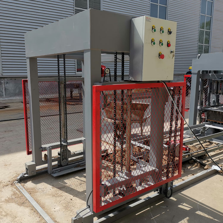 Brick And Concrete Making Machine QTJ4-18 Interlock Brick Paver Making Machine Price(图6)