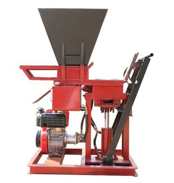interlocking soil earth brick making machine diesel model HBY1-15 from china(图3) interlocking soil earth brick making machine diesel model HBY1-15 from china(图3)